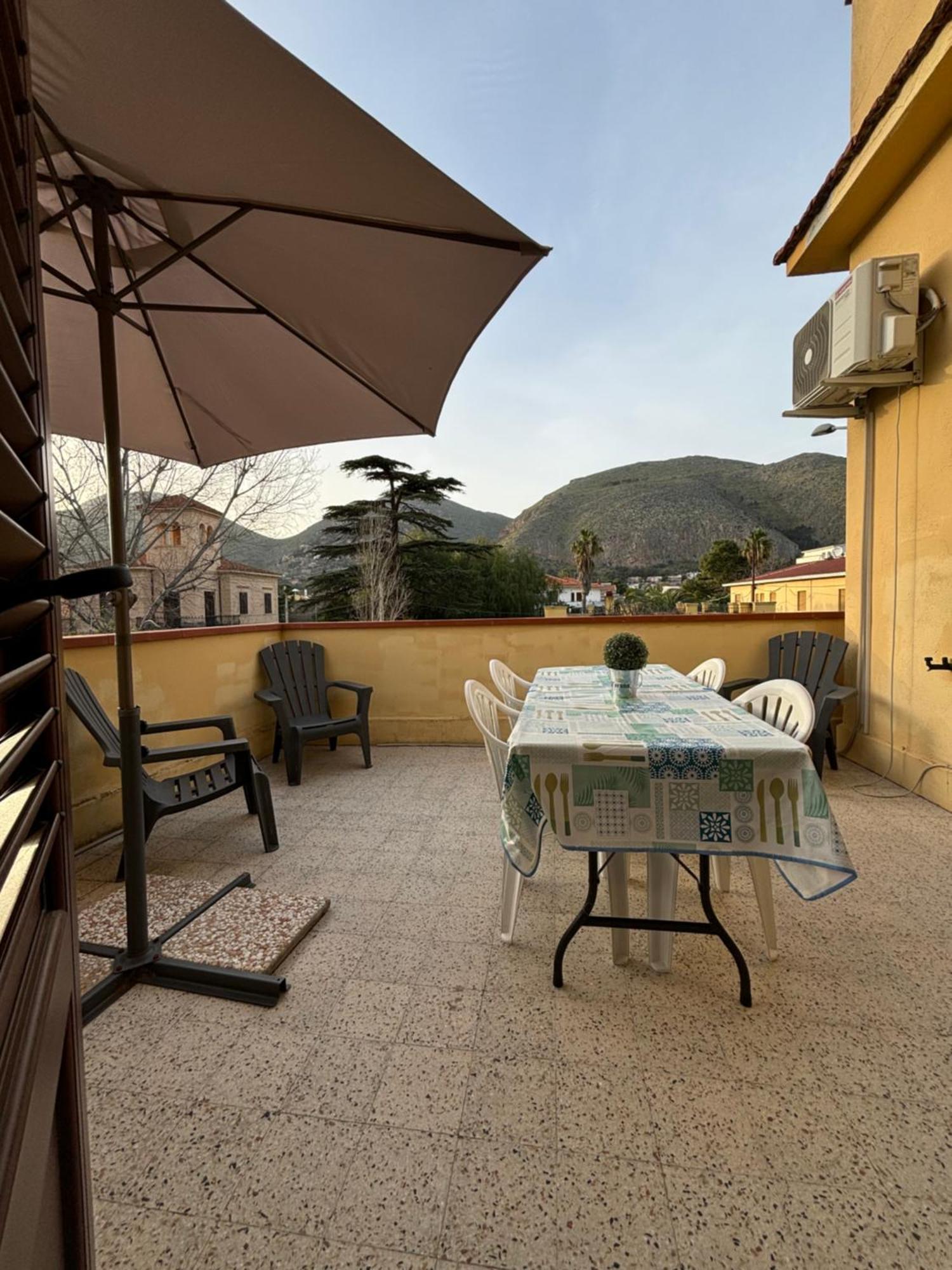 Hotel Mondello Sicily House Exterior foto