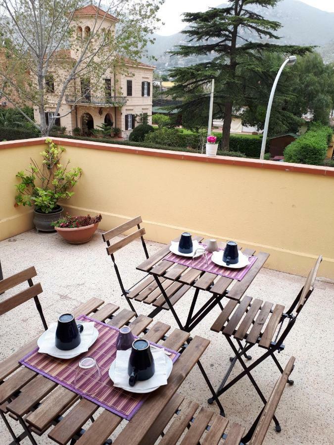 Hotel Mondello Sicily House Exterior foto
